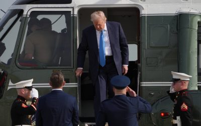 Trump afirma que está negociando con China. China dice lo contrario