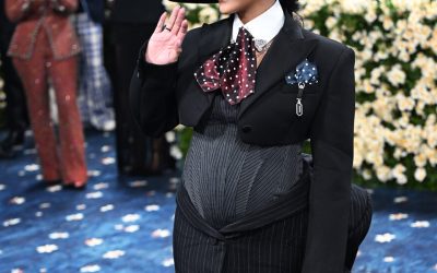 Fashionably Late, Rihanna Arrives at the Met Gala