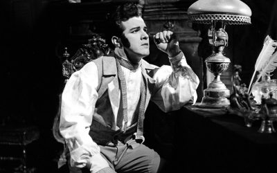 Luigi Alva, Elegant Tenor With a Lighthearted Touch, Dies at 98